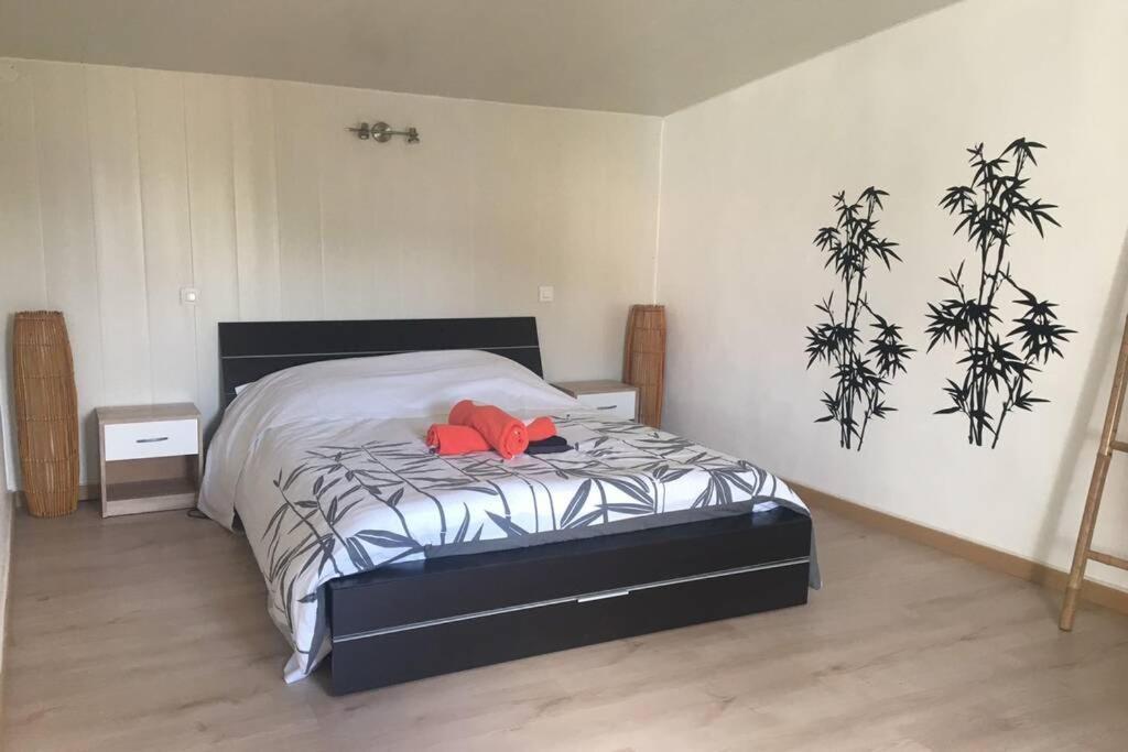 Magnifique Maison 80M² Avec Exterieur Saint-Michel-le-Cloucq ภายนอก รูปภาพ